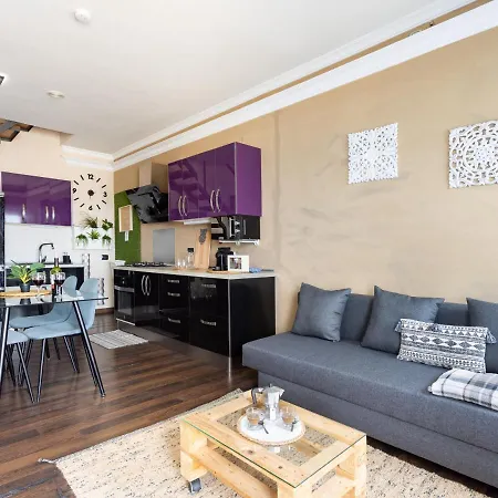 Live Puertito Neptune 푸에르토 데 기마르